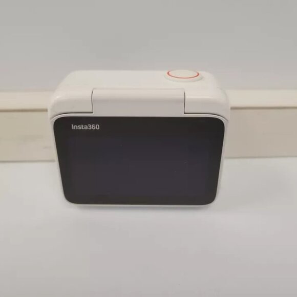 (73550-1) Insta360 CINSBBKA Action Camera - Picture 9 of 9